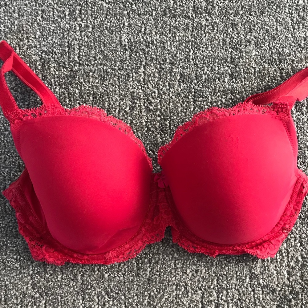 Victoria’s Secret bra